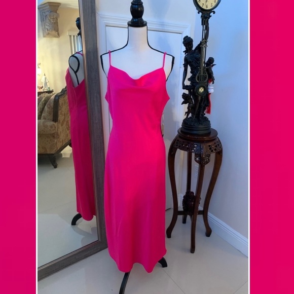 Satin Hot Pink Midi Dress - Picture 5 of 5